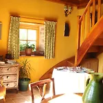 La Maison D'en Haut * Saint-Julien-Molhesabate